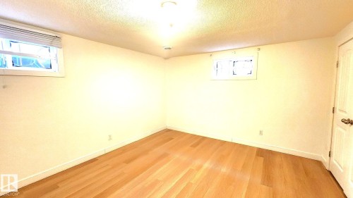 11516 133A Avenue, Edmonton, AB - Indoor Photo Showing Other Room