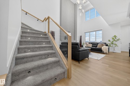 212 Crystal Creek Drive, Leduc, AB - Indoor Photo Showing Other Room