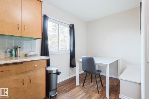 16025 100A Avenue, Edmonton, AB - Indoor