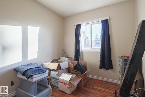 16025 100A Avenue, Edmonton, AB - Indoor Photo Showing Other Room