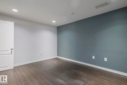 16025 100A Avenue, Edmonton, AB - Indoor Photo Showing Other Room