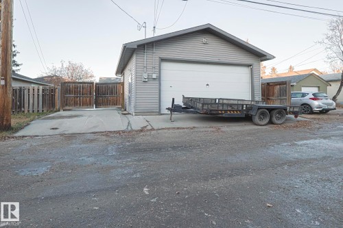 16025 100A Avenue, Edmonton, AB - Outdoor