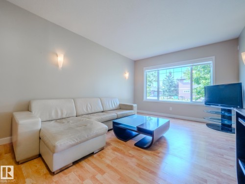 12 671 Silver Berry Road, Edmonton, AB - Indoor Photo Showing Living Room