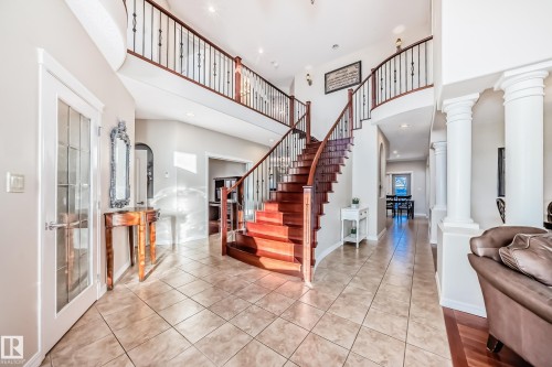 203 Darlington Crescent, Edmonton, AB - Indoor Photo Showing Other Room