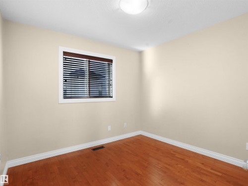 4534 162 Avenue, Edmonton, AB - Indoor Photo Showing Other Room