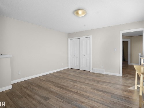 4534 162 Avenue, Edmonton, AB - Indoor Photo Showing Other Room