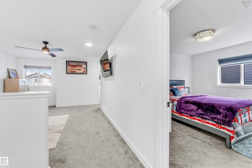 1216 15 Street, Edmonton, AB - Indoor