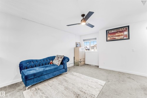 1216 15 Street, Edmonton, AB - Indoor