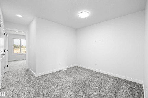 2109 Crossbill Lane, Edmonton, AB - Indoor Photo Showing Other Room