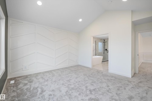 6879 Knox Loop, Edmonton, AB - Indoor Photo Showing Other Room