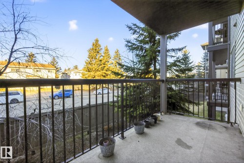 222 1180 Hyndman Road, Edmonton, AB - Outdoor