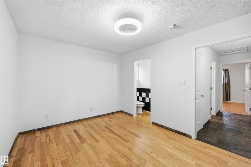 4240 86 Street, Edmonton, AB - Indoor Photo Showing Other Room