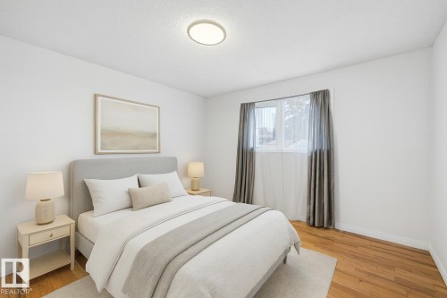 4240 86 Street, Edmonton, AB - Indoor Photo Showing Bedroom