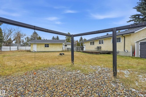 4240 86 Street, Edmonton, AB - Outdoor