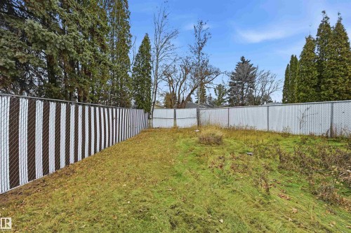 4240 86 Street, Edmonton, AB - Outdoor