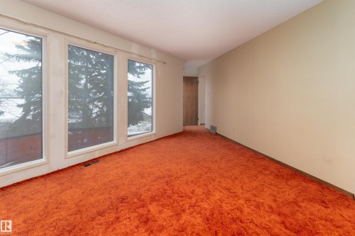 209 51268 Rge Road 204, Rural Strathcona County, AB - Indoor Photo Showing Other Room