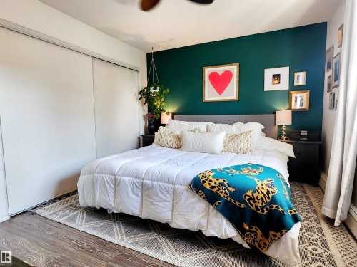 318 10508 119 Street, Edmonton, AB - Indoor Photo Showing Bedroom