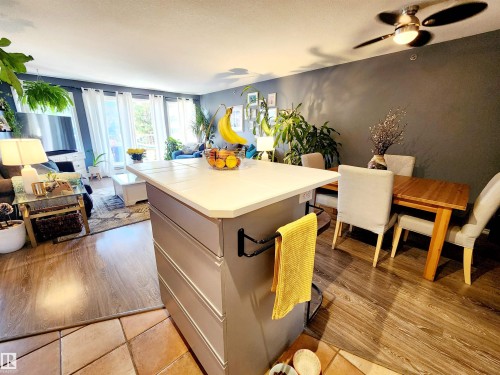 318 10508 119 Street, Edmonton, AB - Indoor Photo Showing Dining Room