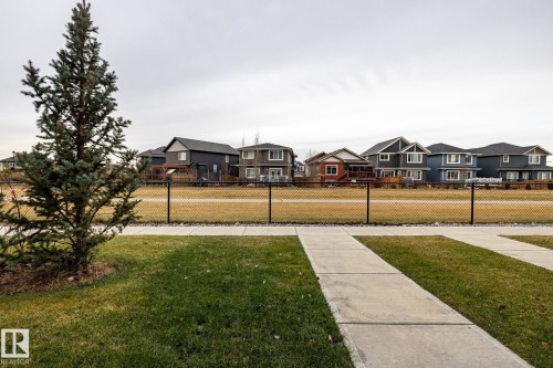 5 2072 Wonnacott Way, Edmonton, AB - Outdoor