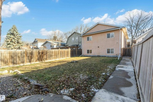 Edmonton, AB - Outdoor