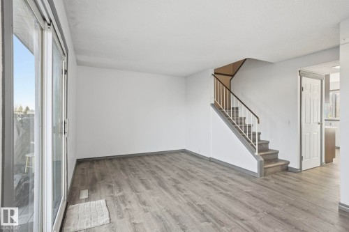 18024 93 Avenue, Edmonton, AB - Indoor Photo Showing Other Room