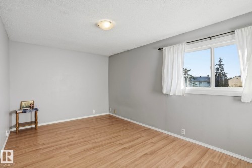 18024 93 Avenue, Edmonton, AB - Indoor Photo Showing Other Room