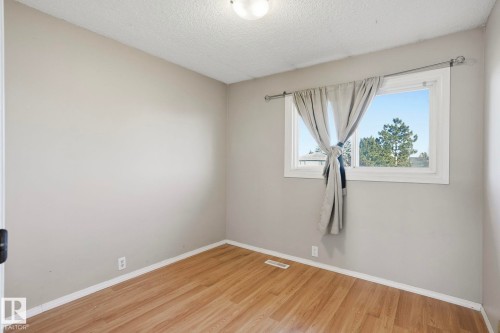 18024 93 Avenue, Edmonton, AB - Indoor Photo Showing Other Room