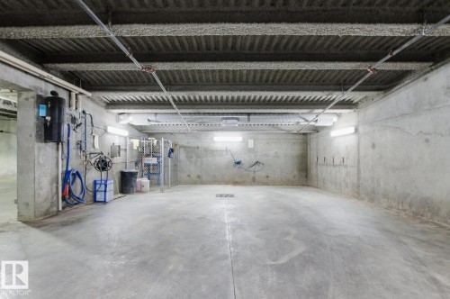 805 2755 109 Street, Edmonton, AB - Indoor Photo Showing Garage