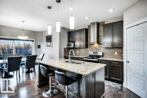 3671 8 Street, Edmonton, AB - Indoor Photo Showing Kitchen With Double Sink With Upgraded Kitchen