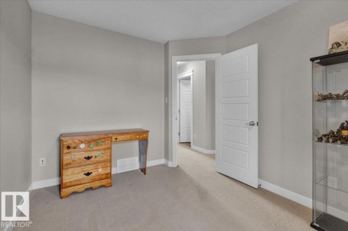 164 Desrochers Gate, Edmonton, AB - Indoor