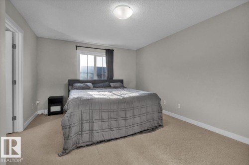 164 Desrochers Gate, Edmonton, AB - Indoor Photo Showing Bedroom
