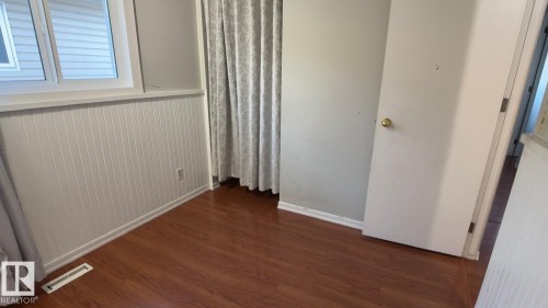13516 42 Street, Edmonton, AB - Indoor Photo Showing Other Room