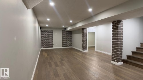 13516 42 Street, Edmonton, AB - Indoor Photo Showing Other Room