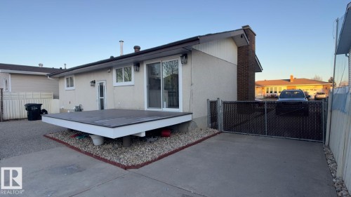 13516 42 Street, Edmonton, AB - Outdoor With Exterior