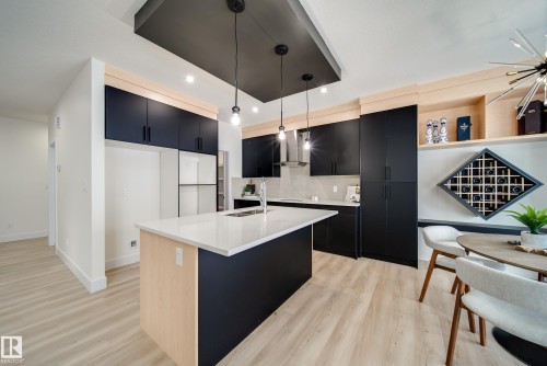 7156 177 Avenue, Edmonton, AB - Indoor Photo Showing Kitchen With Double Sink With Upgraded Kitchen