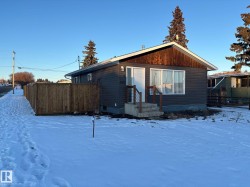 5022 51 Avenue  Elk Point, AB T0A 1A0