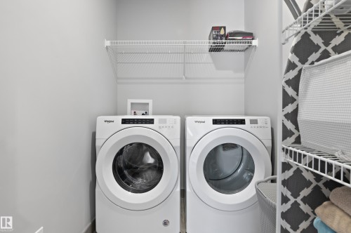 2654 Donaghey Crescent, Edmonton, AB - Indoor Photo Showing Laundry Room