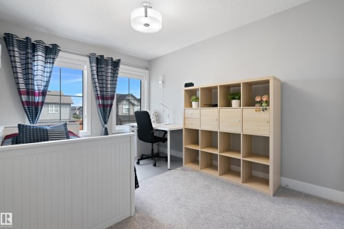 2654 Donaghey Crescent, Edmonton, AB - Indoor