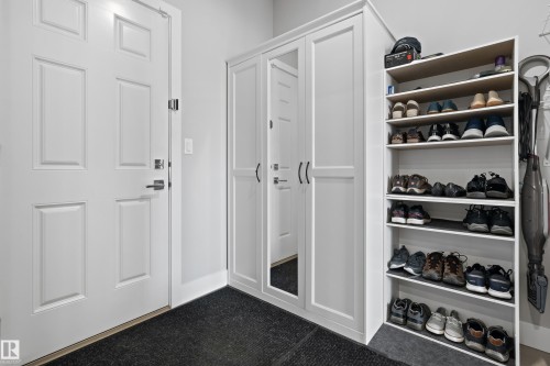 2654 Donaghey Crescent, Edmonton, AB - Indoor Photo Showing Other Room