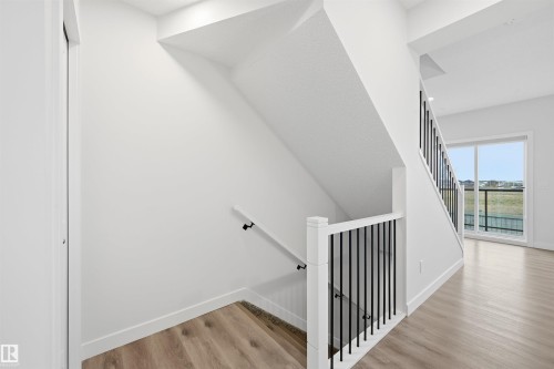 38 1010 Rabbit Hill Road, Edmonton, AB - Indoor Photo Showing Other Room