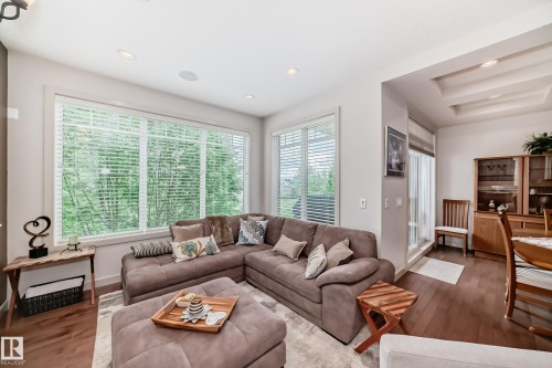 1673 James Mowatt Trail, Edmonton, AB - Indoor Photo Showing Living Room