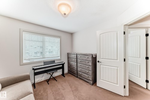 1673 James Mowatt Trail, Edmonton, AB - Indoor