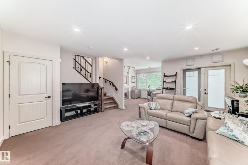 1673 James Mowatt Trail, Edmonton, AB - Indoor Photo Showing Living Room