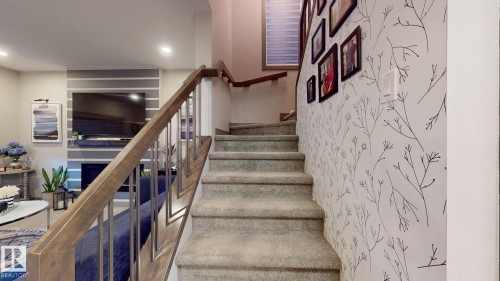 8031 Evans Crescent, Edmonton, AB - Indoor Photo Showing Other Room