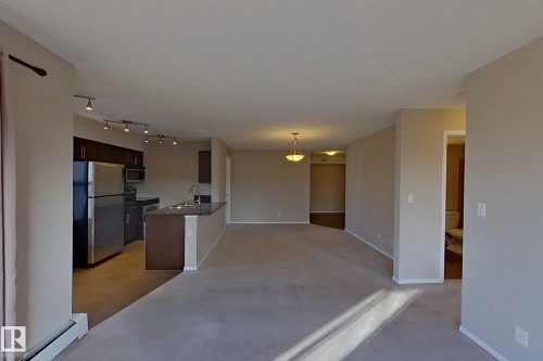 414 11820 22 Avenue, Edmonton, AB - Indoor Photo Showing Kitchen