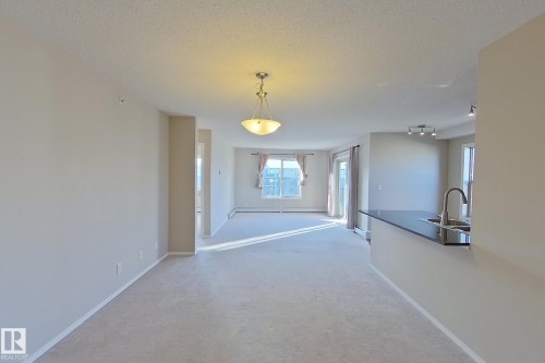 414 11820 22 Avenue, Edmonton, AB - Indoor Photo Showing Other Room