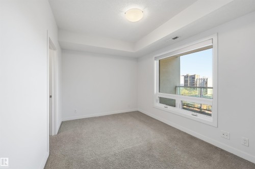 802 10055 118 Street, Edmonton, AB - Indoor Photo Showing Other Room