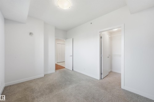 802 10055 118 Street, Edmonton, AB - Indoor Photo Showing Other Room