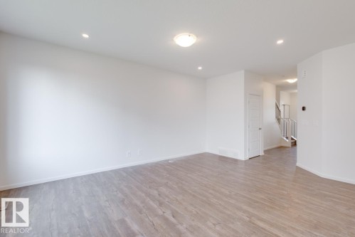 1528 206 Street, Edmonton, AB - Indoor Photo Showing Other Room