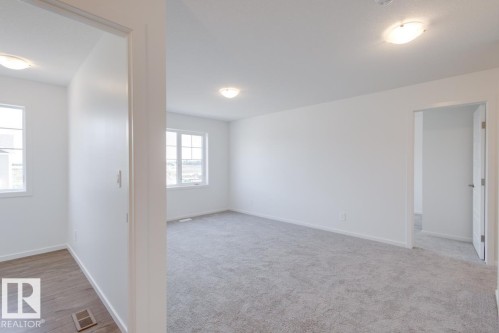 1528 206 Street, Edmonton, AB - Indoor Photo Showing Other Room